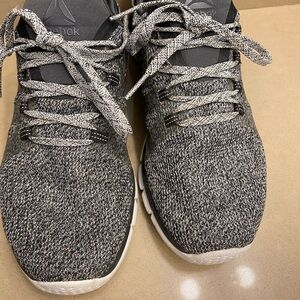 Reebok Gray Knit Sneakers